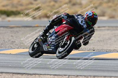 media/Feb-04-2024-SoCal Trackdays (Sun) [[91d6515b1d]]/3-Turn 5 (1045am)/